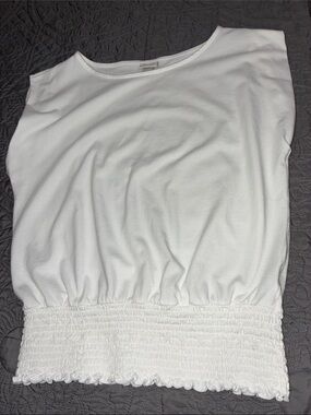 *3 for $10* a new day elastic waist Sleeveless Top S